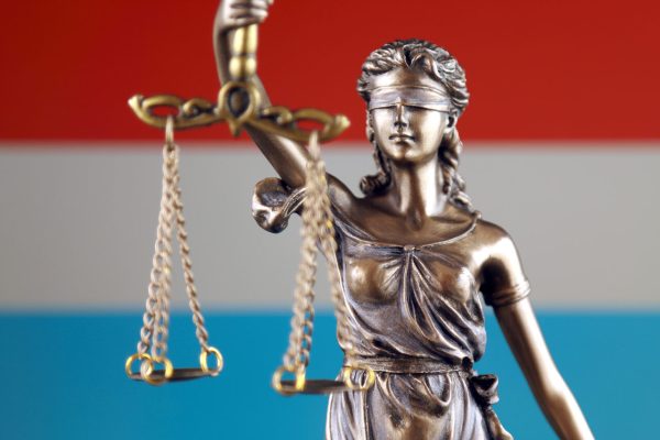 luxembourg-legal-1540